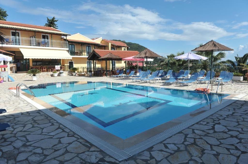 Corfu Gold Luxury Suites Benitses  Exterior foto